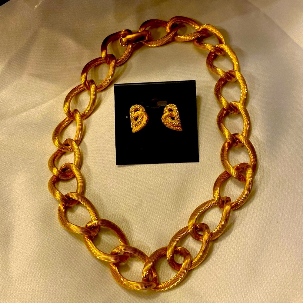 Christian Dior Gold Luxury Necklace  & Earring Set